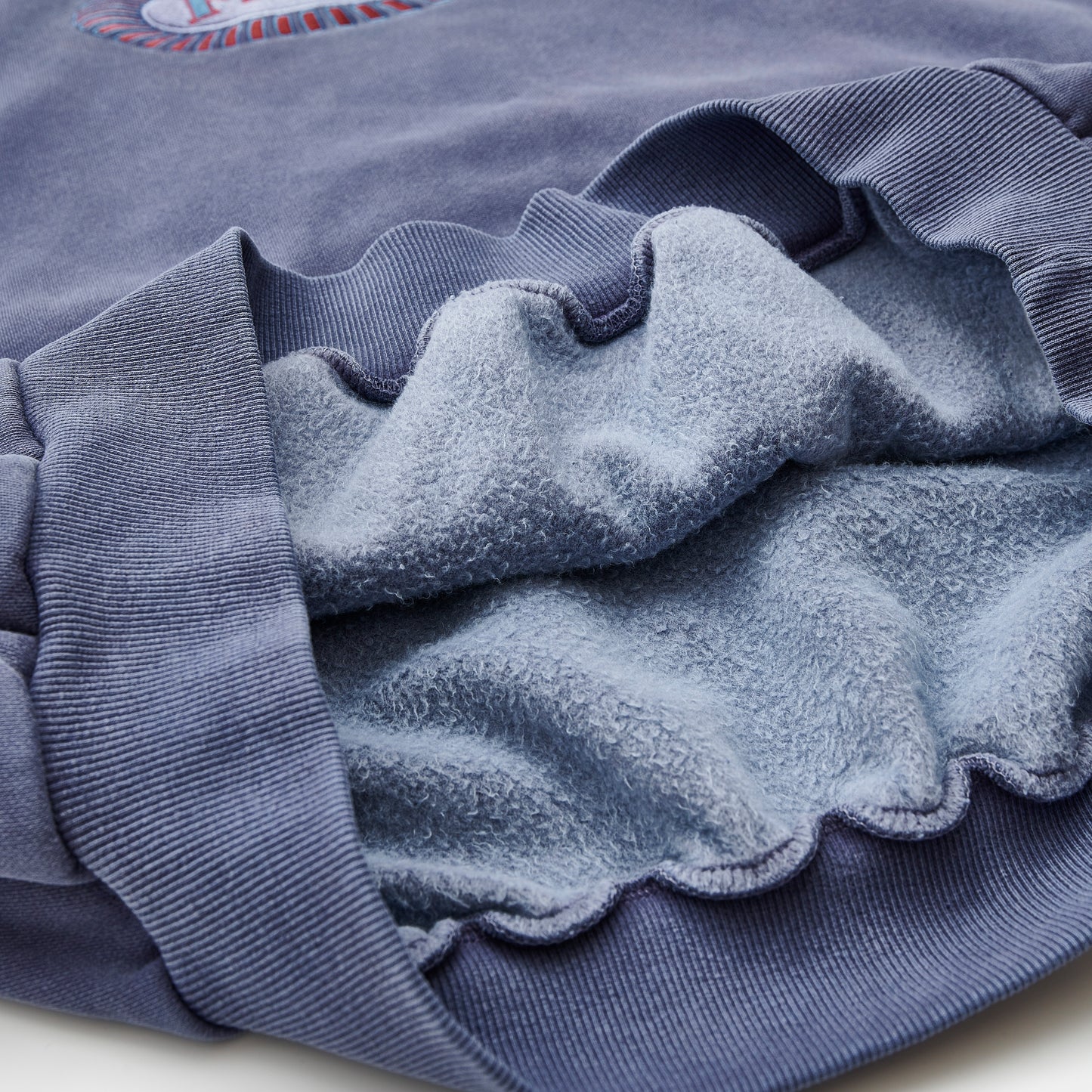 PIGMENT DYE HOODIE NAVY