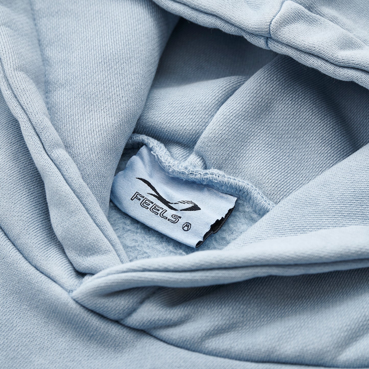 PIGMENT DYE HOODIE LIGHT BLUE