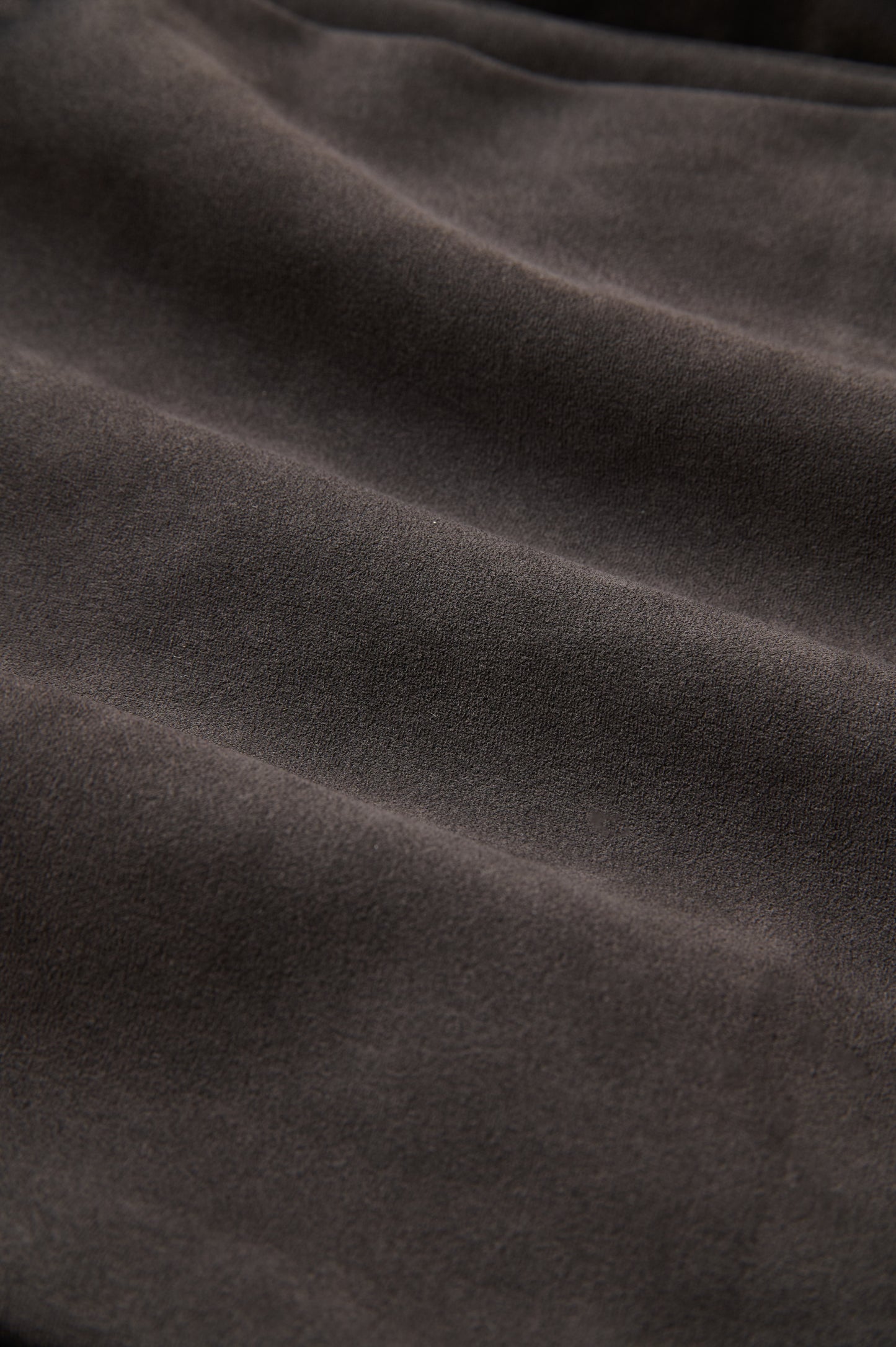 SUEDE TOUCH PANTS CHARCOAL GRAY