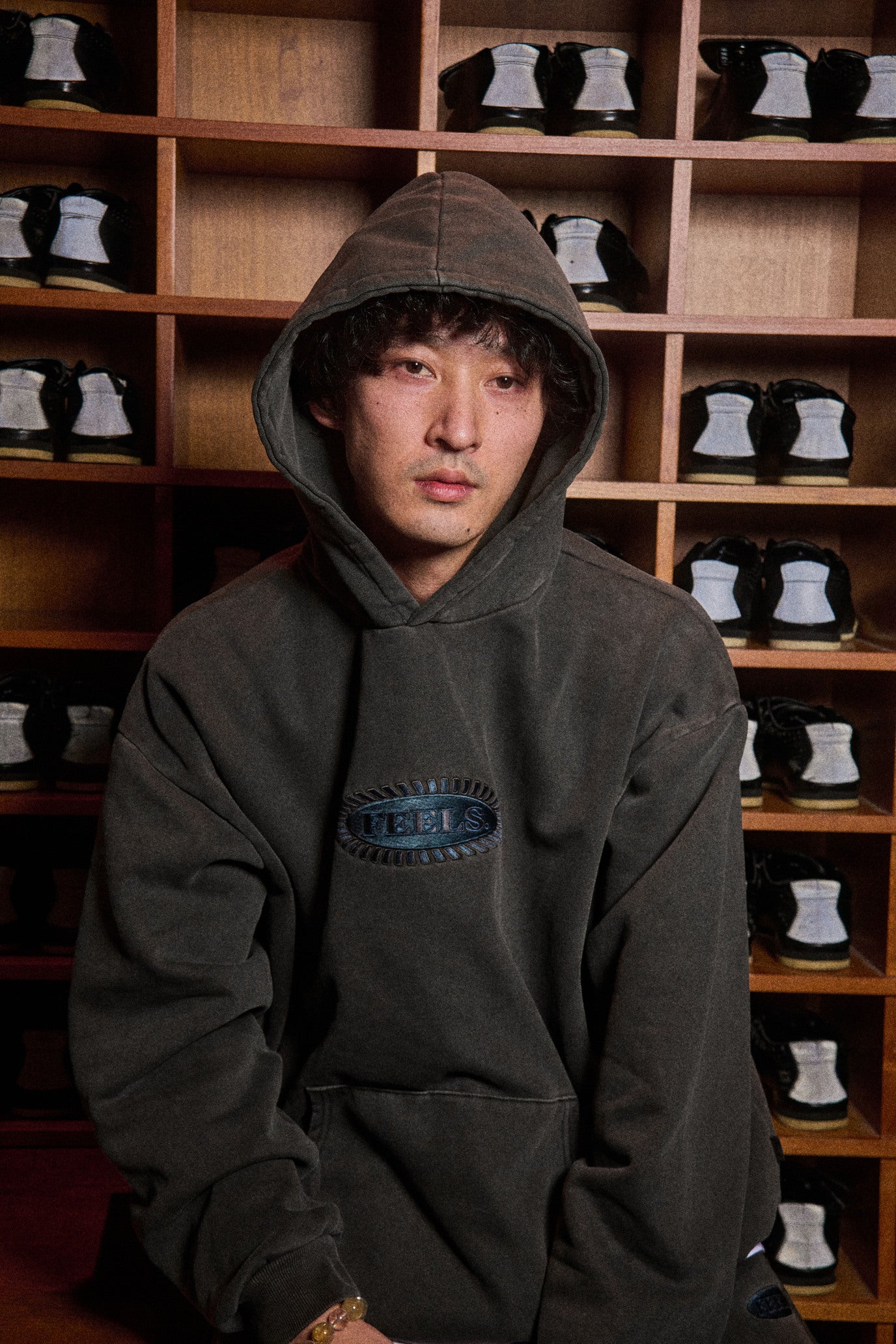 PIGMENT DYE HOODIE BLACK