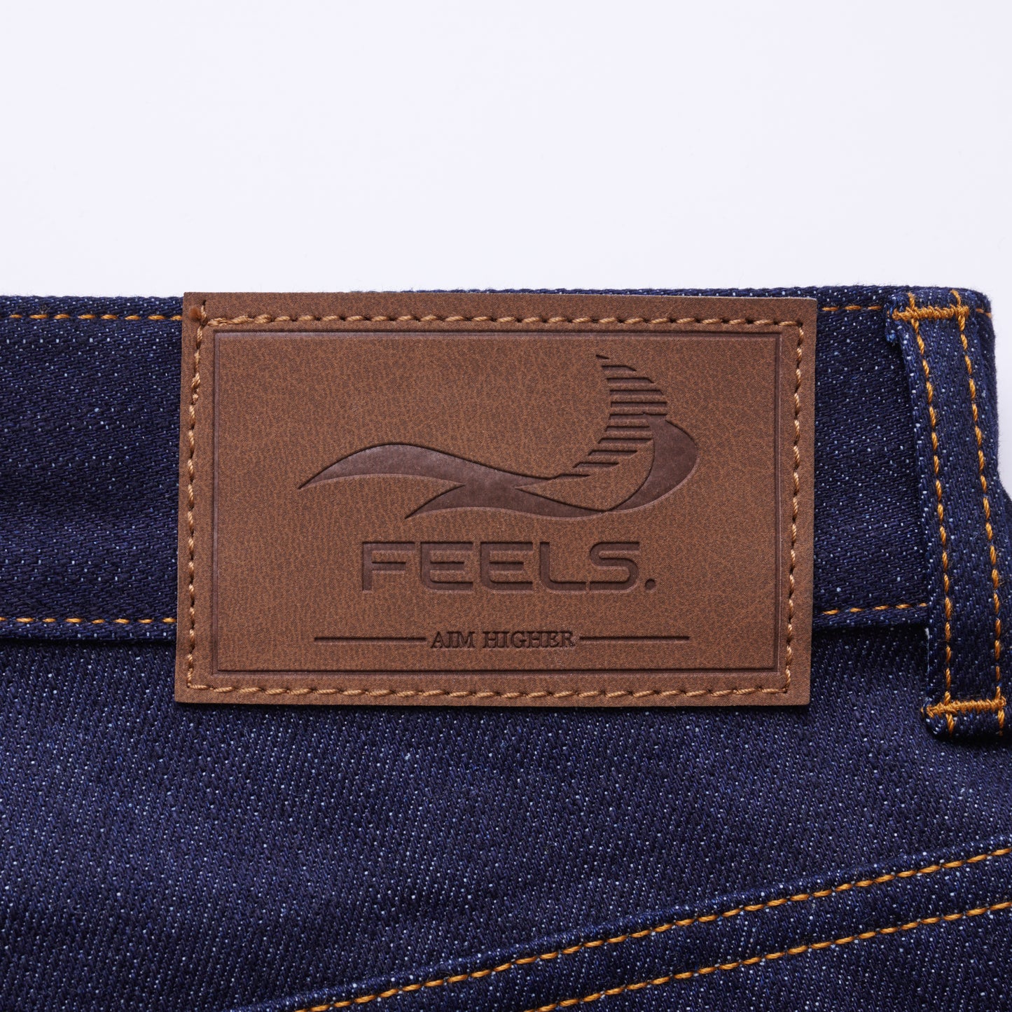 STANDARD STRAIGHT DENIM INDIGO