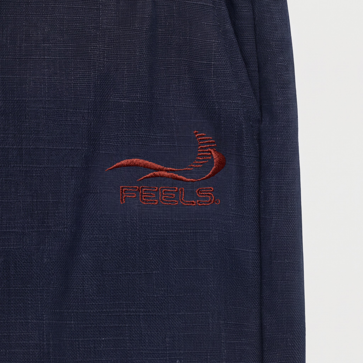 LINEN TWO-TUCKED SLACKS NAVY