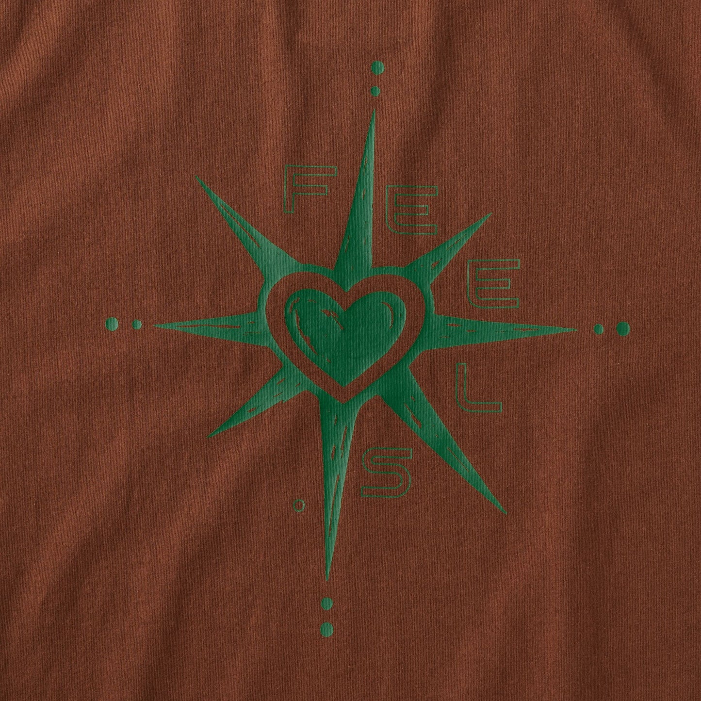 LOVE ICON PRINT T-SHIRT BROWN