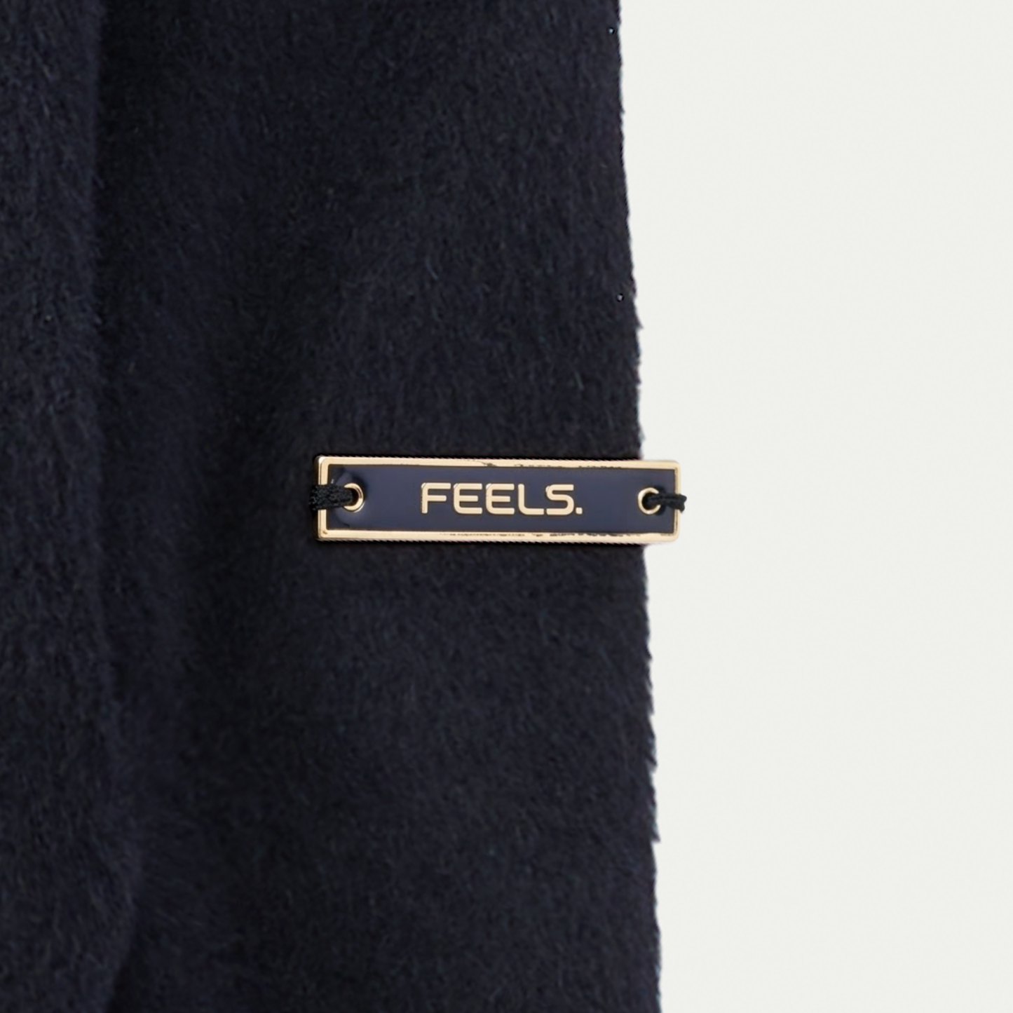 ALPACA  WOOL CARDIGAN BLACK