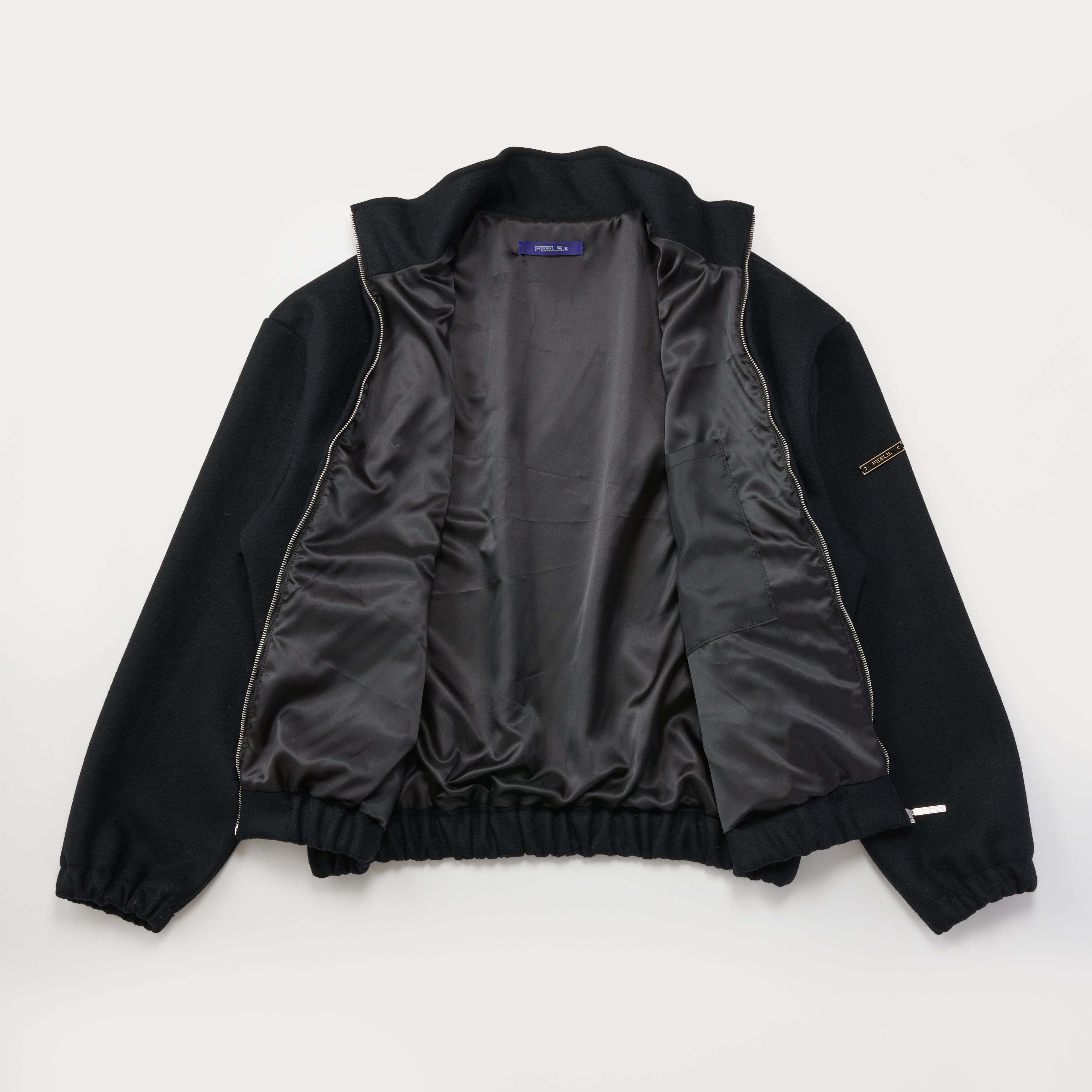 VORDVEN ブラックメタル　blackl Amazon.co.jp: ブラック・メタル(紙ジャケット仕様): ミュージック