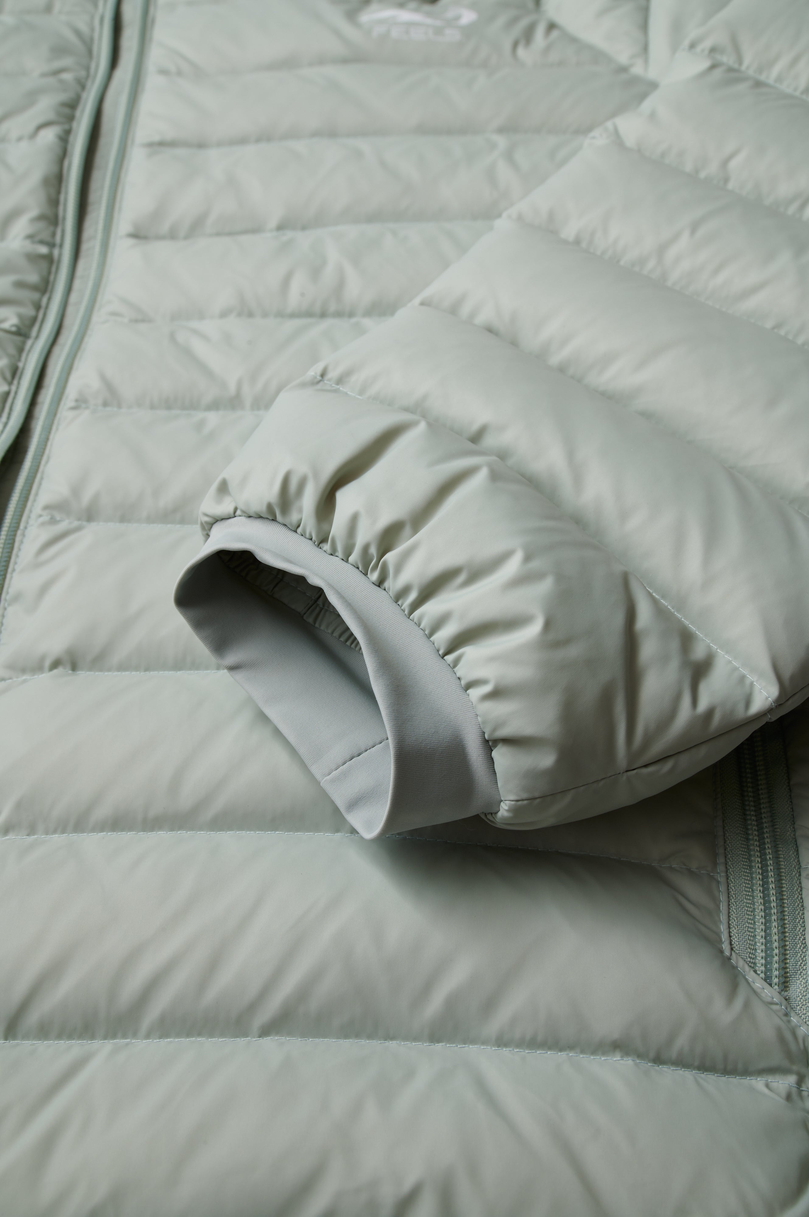 SHELL DOWN JACKET LIGHT GREEN – FEELS.