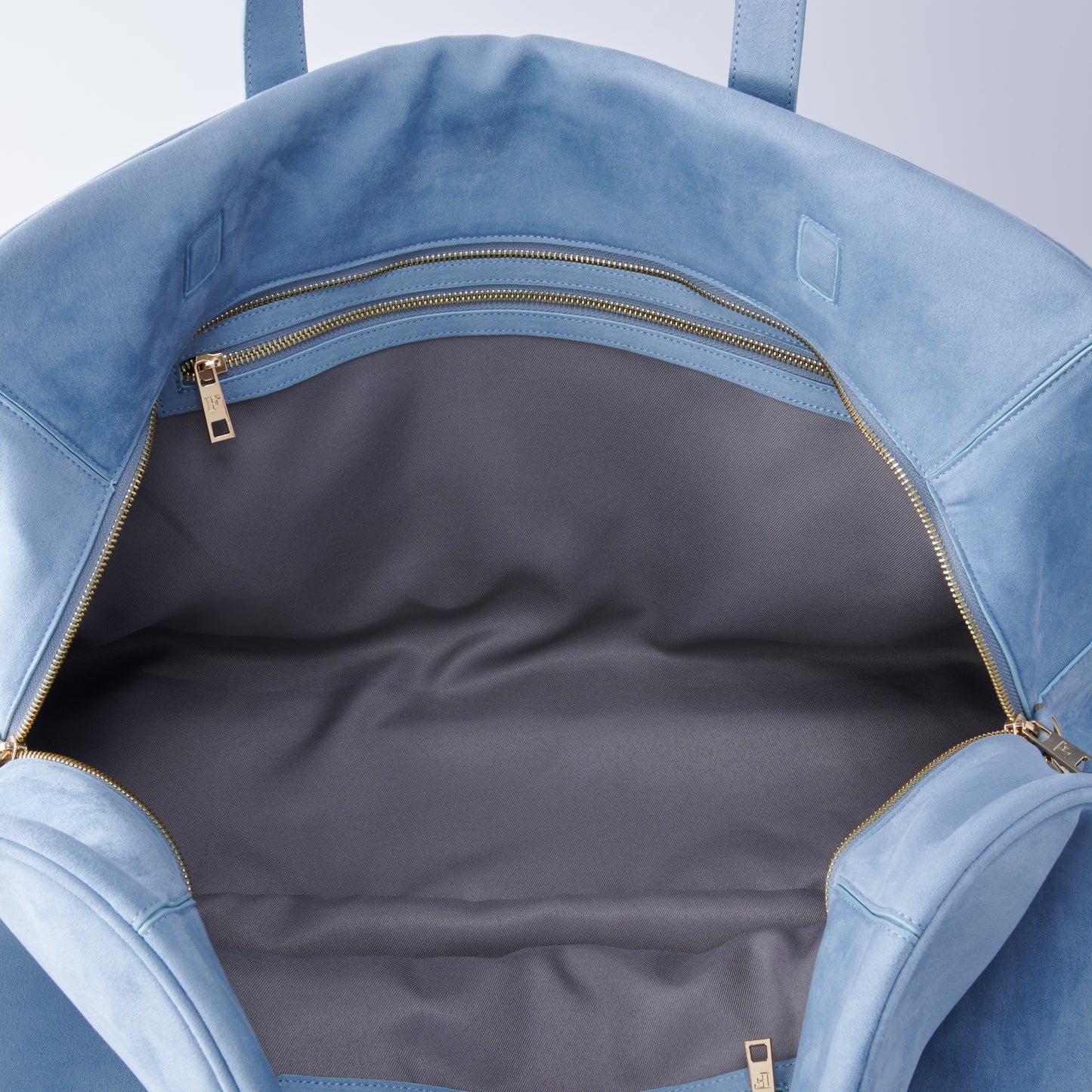 SUEDE TOUCH TRAVEL BAG 2026 SUMMER LIMITED LIGHT BLUE