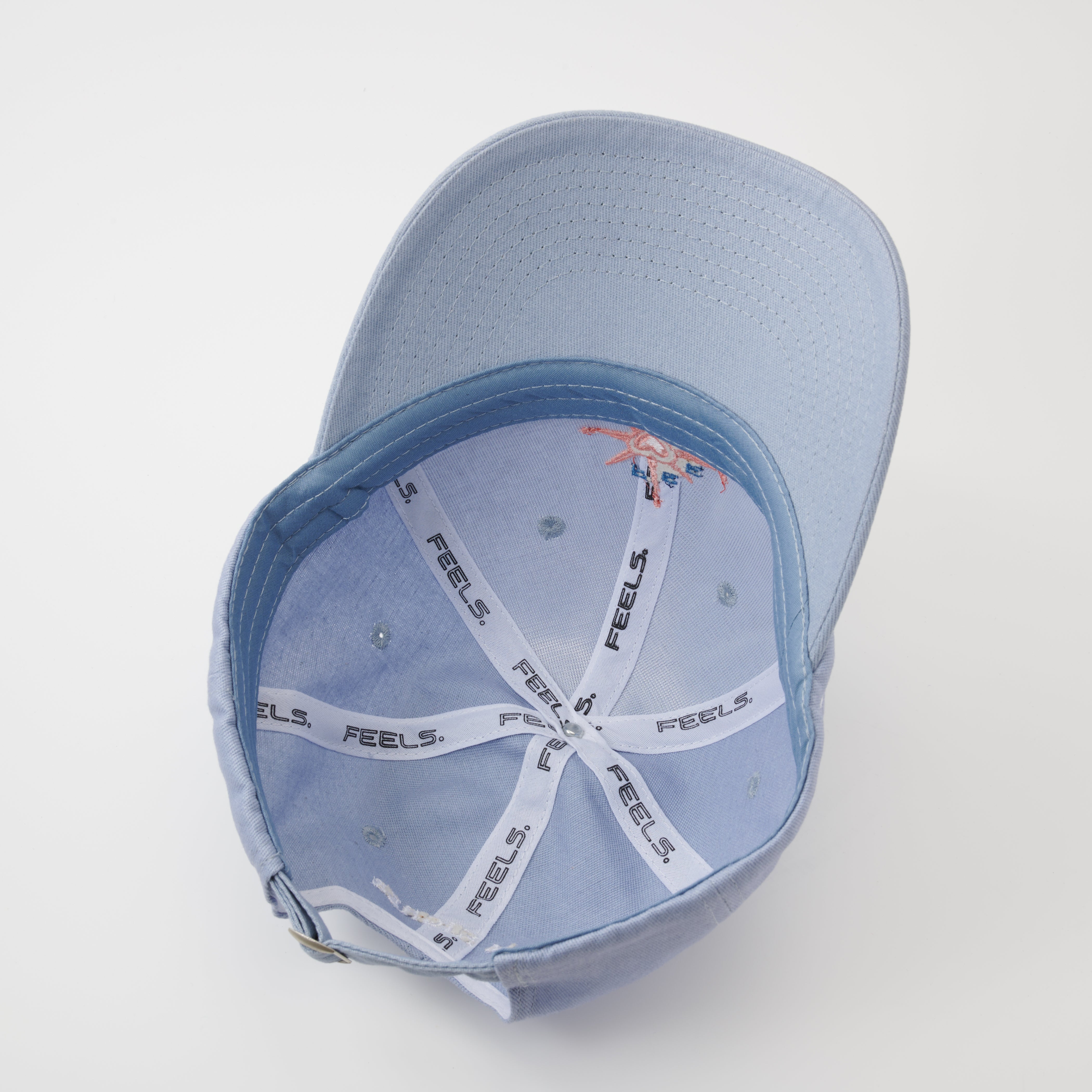 LOVE ICON CAP LIGHT BLUE – FEELS.