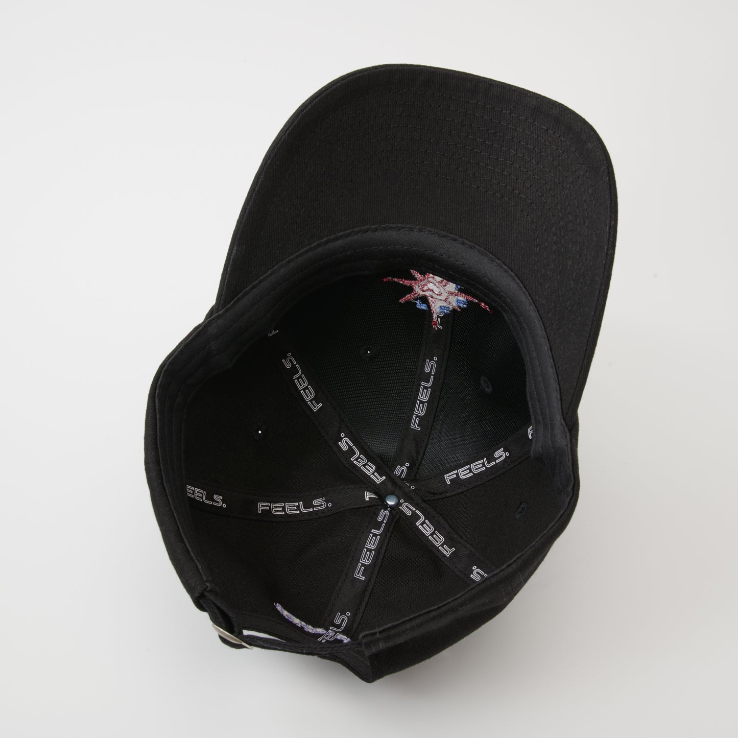 LOVE ICON CAP BLACK
