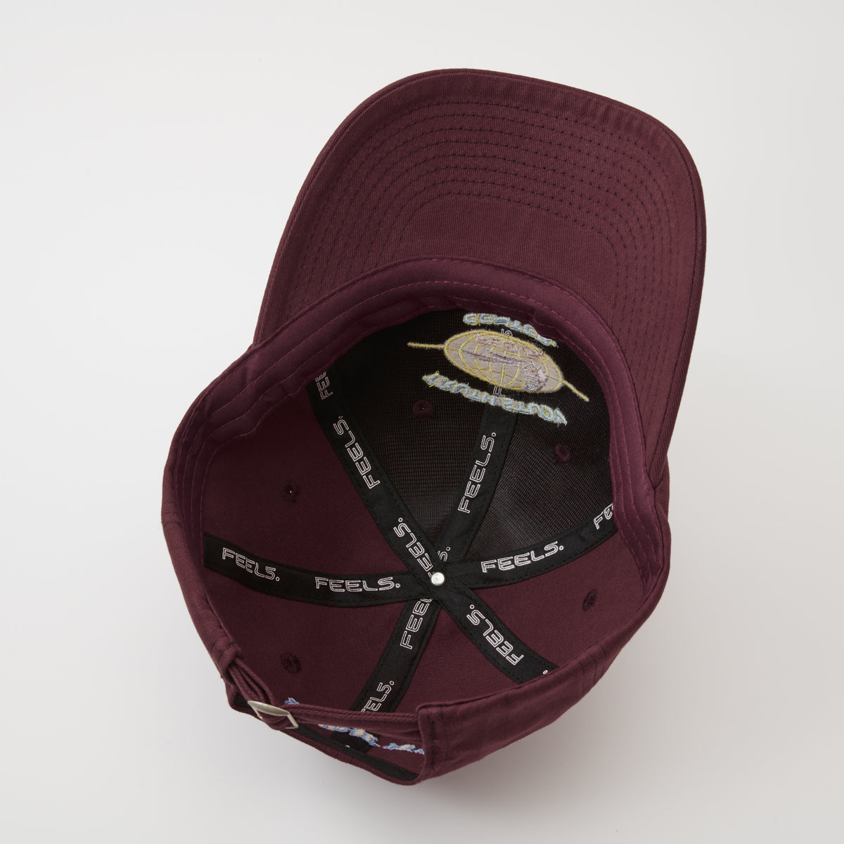 GLOBE LOGO CAP MAROON